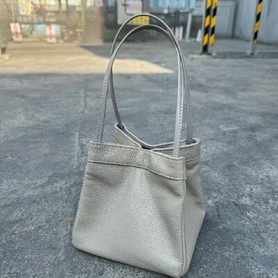 Sheepskin genuine leather bag Small Square Bag mini Handbag Crossbody Bag Shoulder Bag Basket bag women's fashion  Evening Bag China factory wholesale