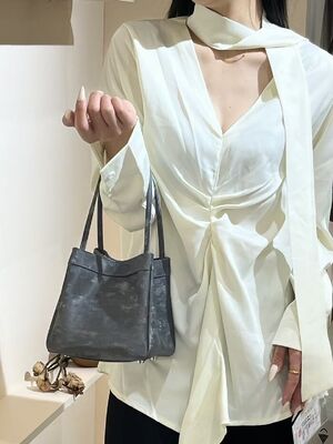 Women's Velvet and Satin Cowhide Small Square Bag genuine leather bag Handbag Crossbody Bag Shoulder Bag Bucket Bag Basket bag Silk Bag Evening Bag Mini Shoulder Bag for Women 