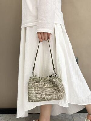 Top-grain Cowhide Small Gold Balls Woven Shoulder & Crossbody Bag women's fashion bag China factory wholesale