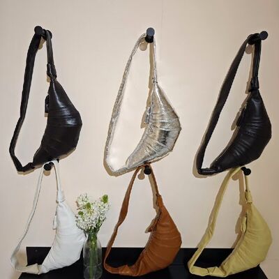 Women's genuine leather crossbody bag A-Grade Sheepskin  Croissant Dumpling Bag Shoulder Bag Fashion Bags for Women China factory wholesale