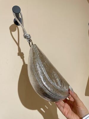 Top-Grain Oil-Waxed Cowhide Cloud-Shaped Dumpling Bag mini neck bag Clutch BagsFashion Bags for Women 