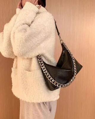 Top-Grain Cowhide Natural Crease Chain Shoulder  Crossbody  bag genuine leather handbag China manufacturer wholesale underarm bag