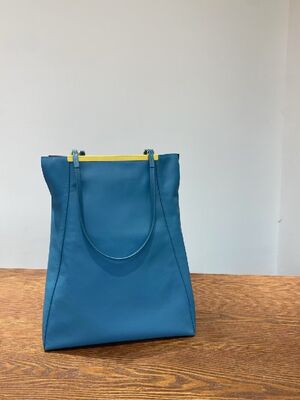 Women's genuine leather handbag Top-Grain Napa Cowhide  Large Capacity Handheld Tote Bag Shoulder Bags Work Bag Minimalist Bag China manufacturer wholesale