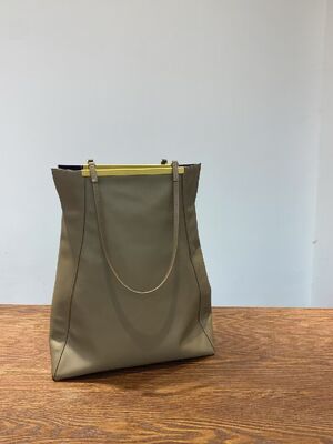 Women's genuine leather handbag Top-Grain Napa Cowhide  Large Capacity Handheld Tote Bag Shoulder Bags Work Bag Minimalist Bag China manufacturer wholesale