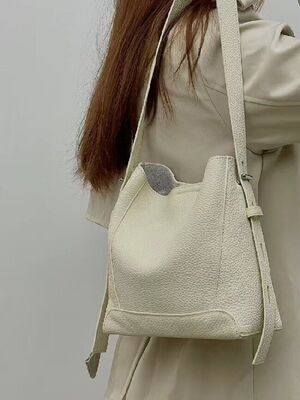 Women's Top-Grain Full-Grain Cowhide genuine leather Crossbody Bag  Large-capacity Shoulder Bag Tote Bag Crossbody Bag Bucket Bag